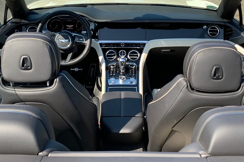 bentley cabrio innen